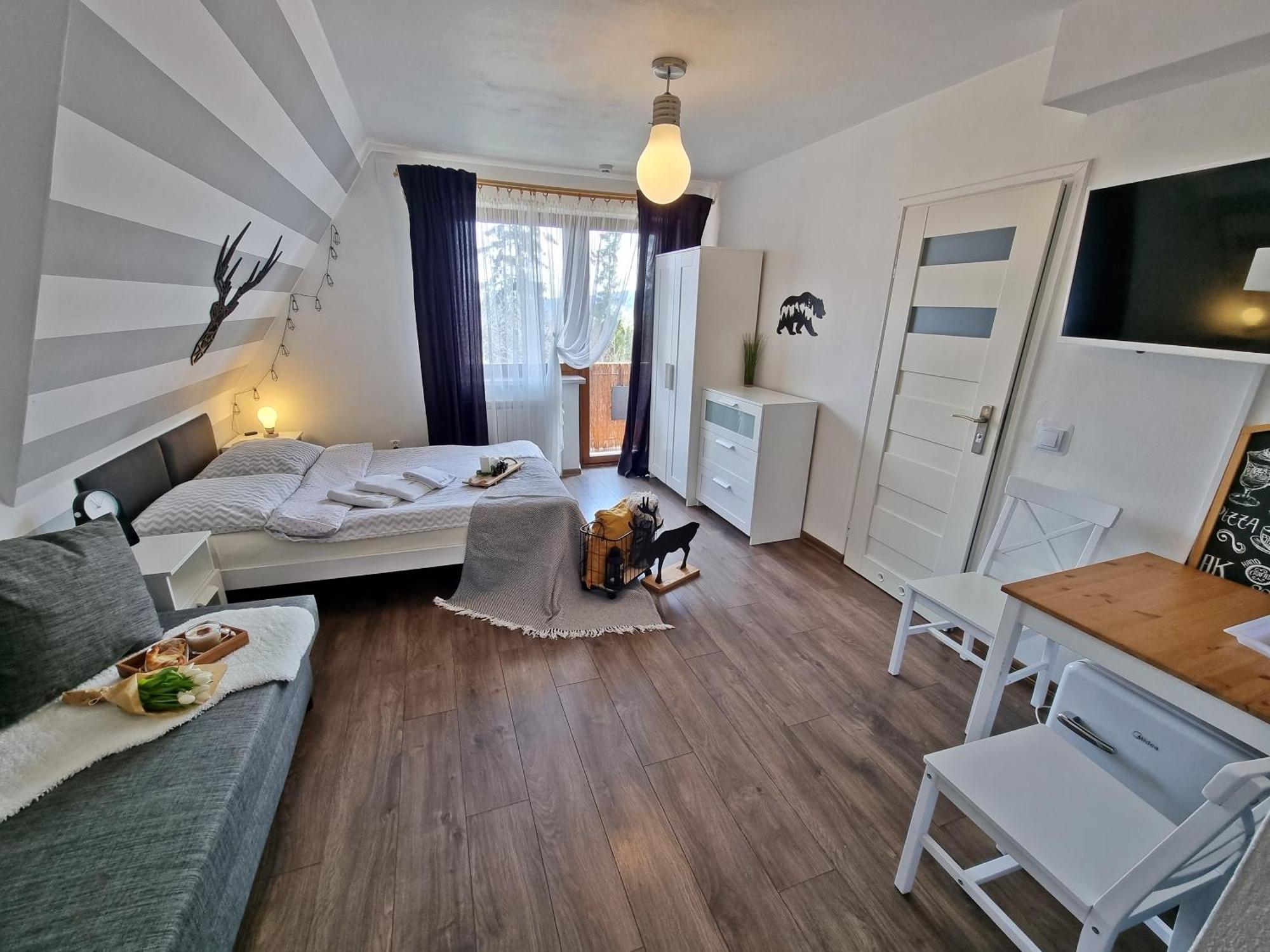 Villa Bukovinka: Forest Retreat with Ski Lifts and Thermal Baths Bukowina Tatrzanska Exterior photo