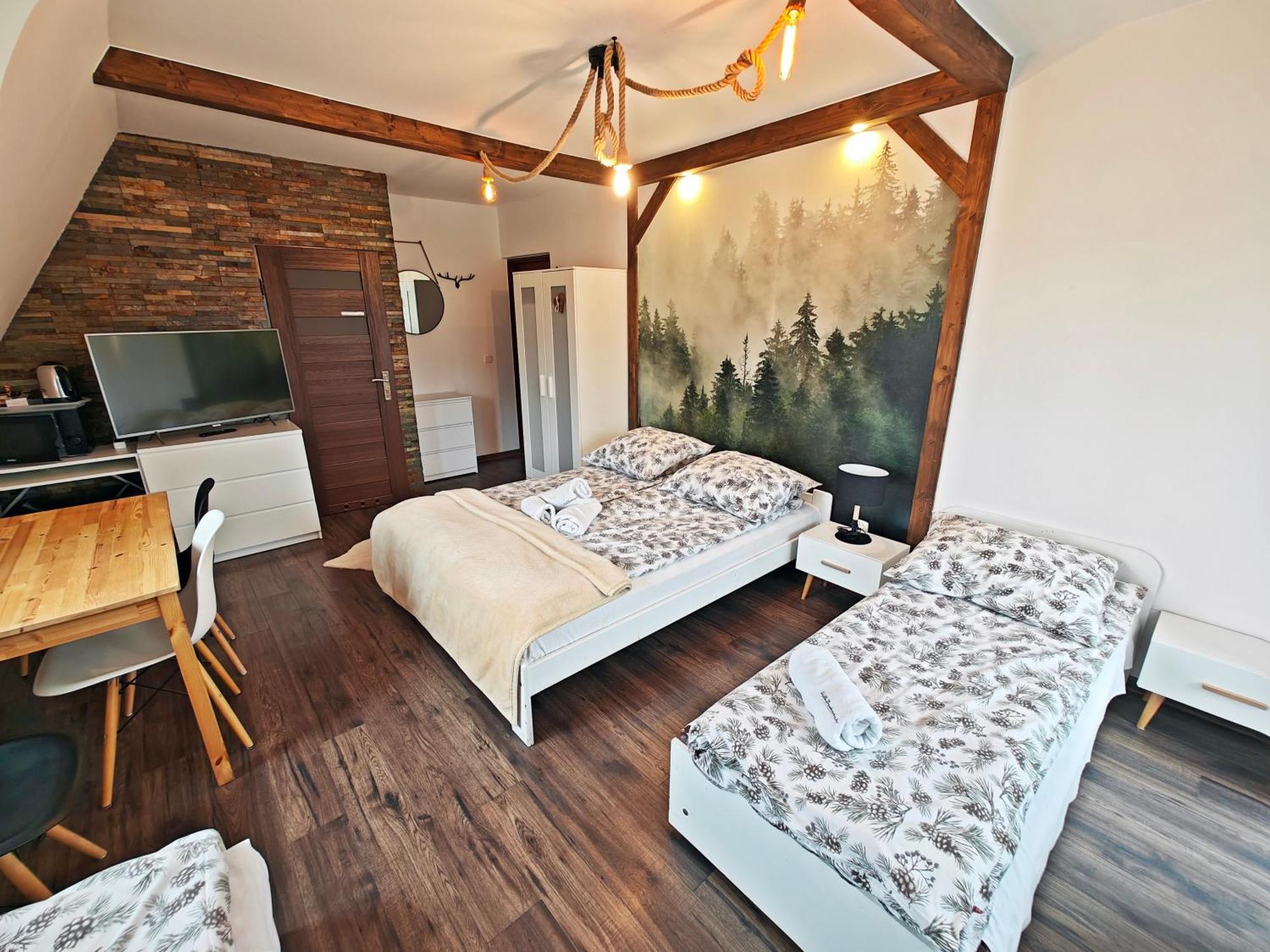 Villa Bukovinka: Forest Retreat with Ski Lifts and Thermal Baths Bukowina Tatrzanska Exterior photo